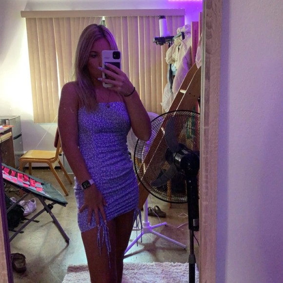 Meet your Posher, Amanda - Picture 1 of 1